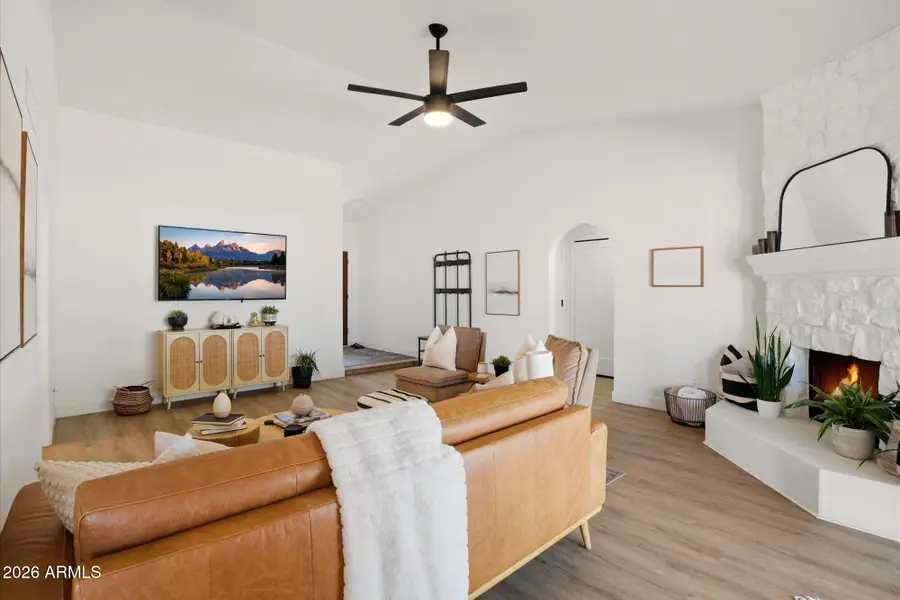 10690 E Mercer Lane, Scottsdale, AZ 85259 - #2