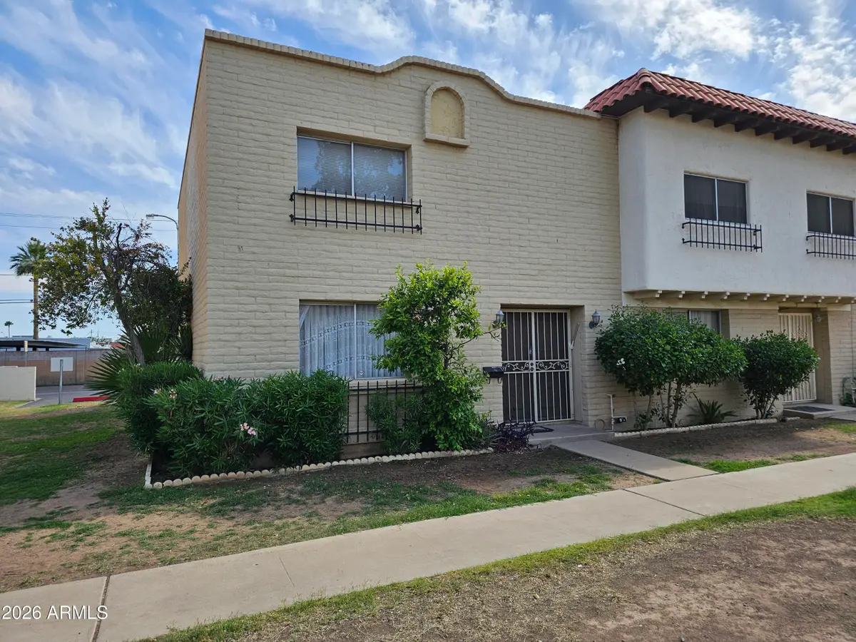 4614 N 19 Avenue, Phoenix, AZ 85015 - #1