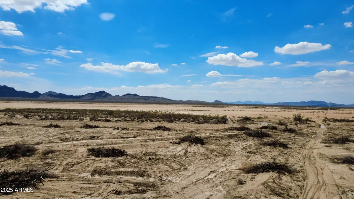 001 W Harmon Road, Casa Grande, AZ 85194 - #1