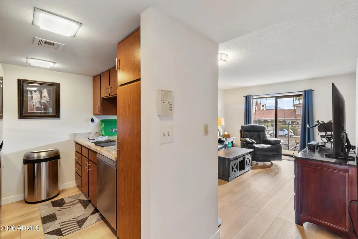 3033 E Devonshire Avenue #2009, Phoenix, AZ 85016 - #1