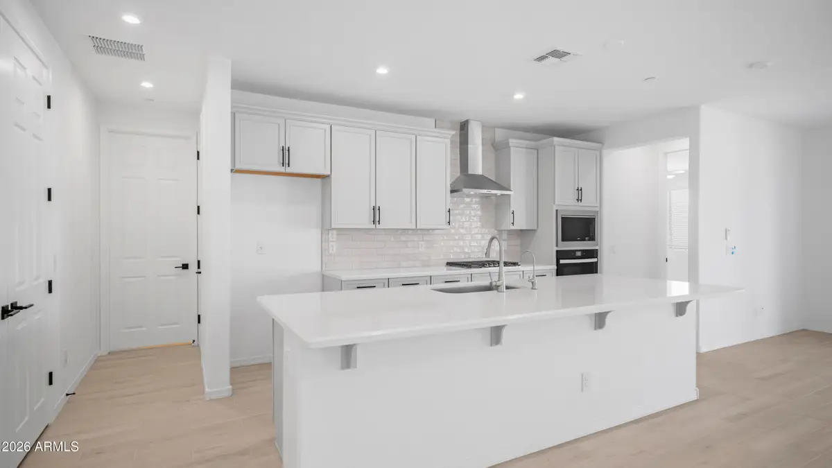 13362 W Eagle Feather Road, Peoria, AZ 85383 - #1