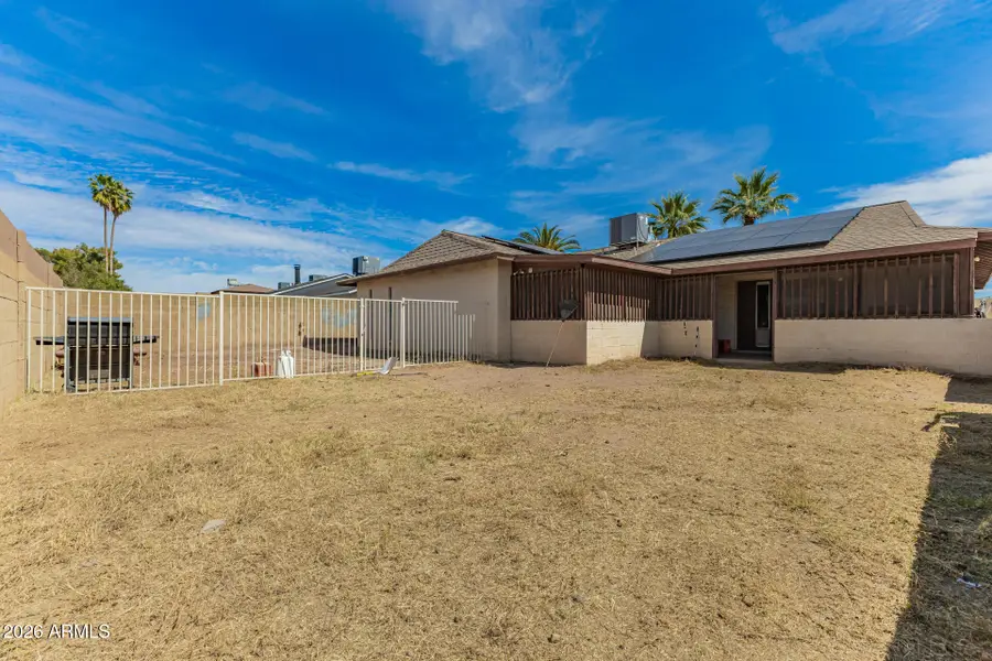 10604 N 50th Avenue, Glendale, AZ 85304 - #3