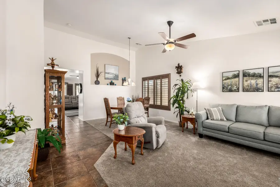 1421 E Laurel Drive, Casa Grande, AZ 85122 - #2