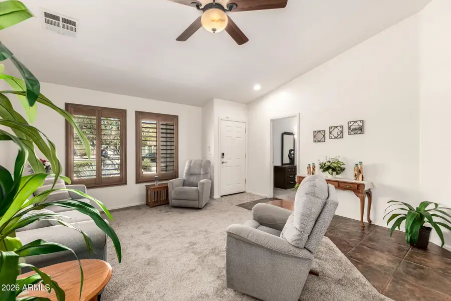 1421 E Laurel Drive, Casa Grande, AZ 85122 - #3