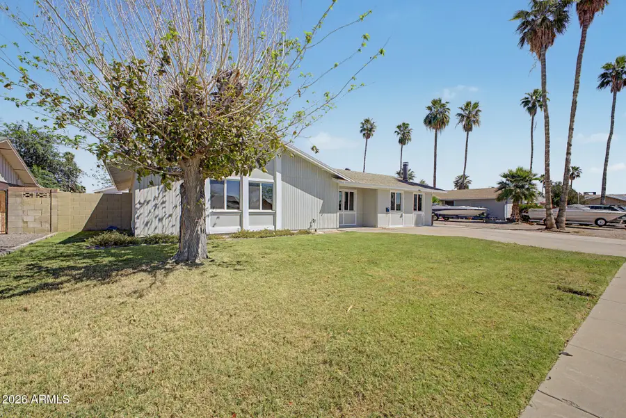 3628 W Banff Lane, Phoenix, AZ 85053 - #2