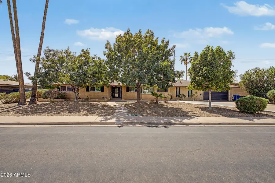 1701 E Greenway Street, Mesa, AZ 85203 - #2