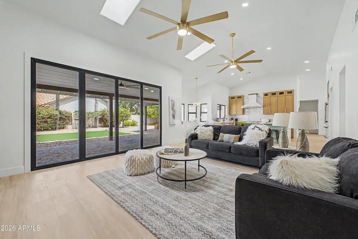 6002 E Winchcomb Drive, Scottsdale, AZ 85254 - #1