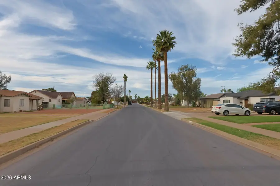 2206 N Laurel Avenue, Phoenix, AZ 85007 - #3