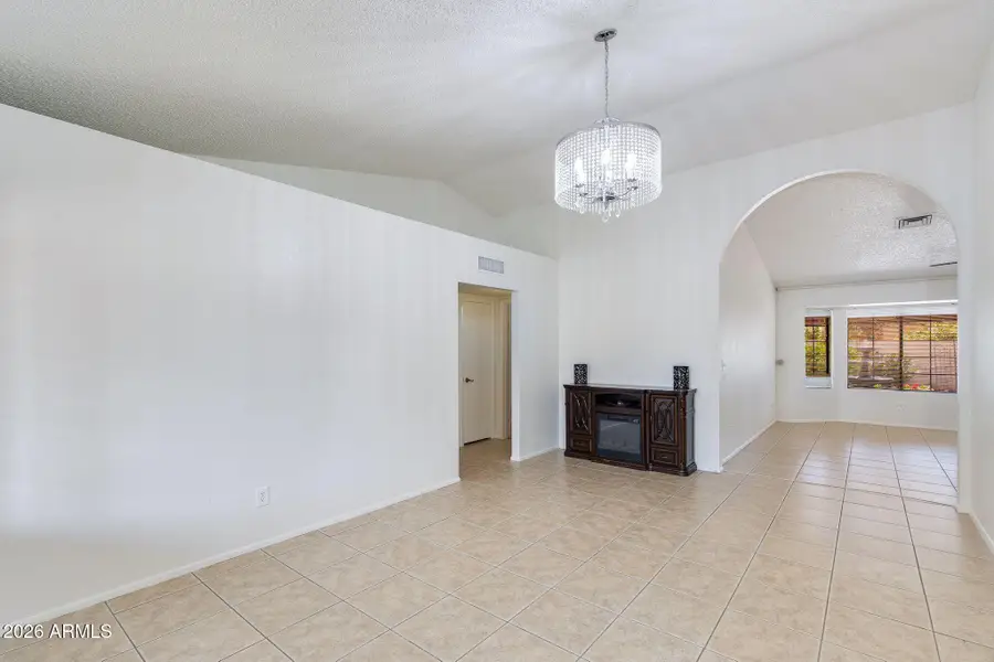 143 W Michelle Drive, Phoenix, AZ 85023 - #3