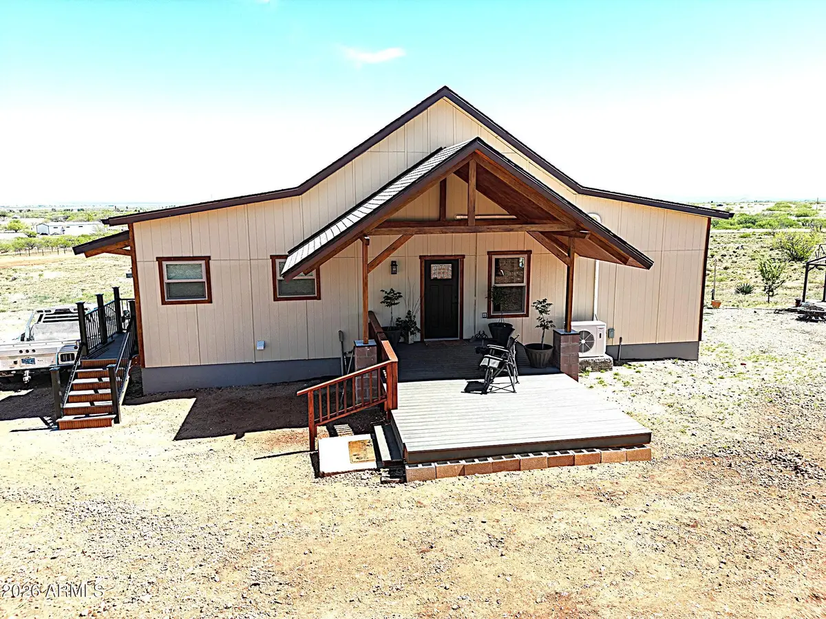 286 S Palm Road, Pearce, AZ 85625 - #1