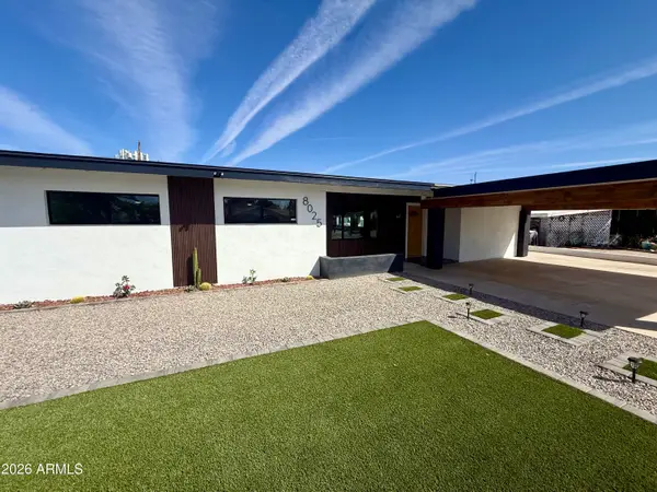 8025 N 11th Place, Phoenix, AZ 85020