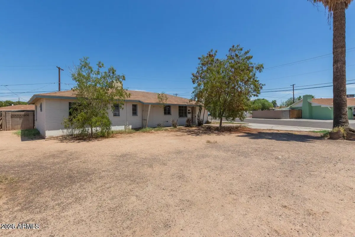 3302 W Turney Avenue, Phoenix, AZ 85017 - #1