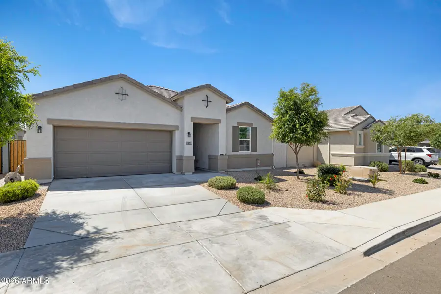 38145 W Amalfi Avenue, Maricopa, AZ 85138 - #3