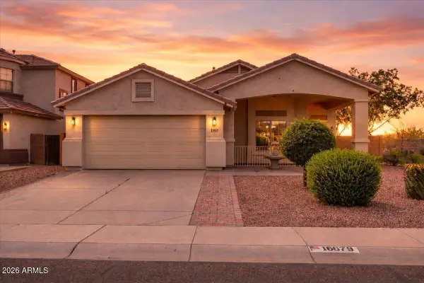 16679 W Saguaro Lane, Surprise, AZ 85388