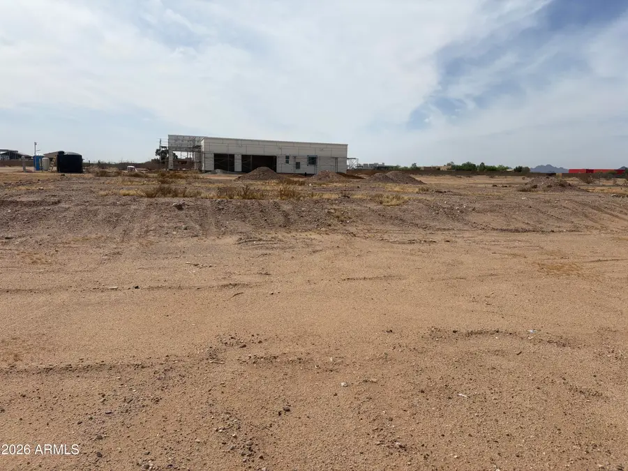 25768 W Peakview Road, Wittmann, AZ 85361 - #2