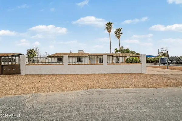 2801 E Angela Drive, Phoenix, AZ 85032