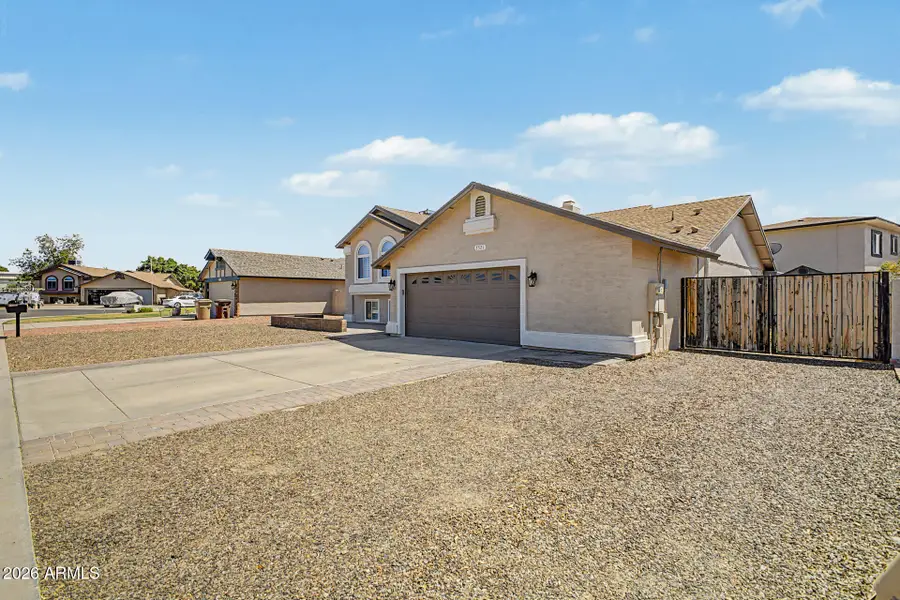 7521 W Willow Avenue, Peoria, AZ 85381 - #3