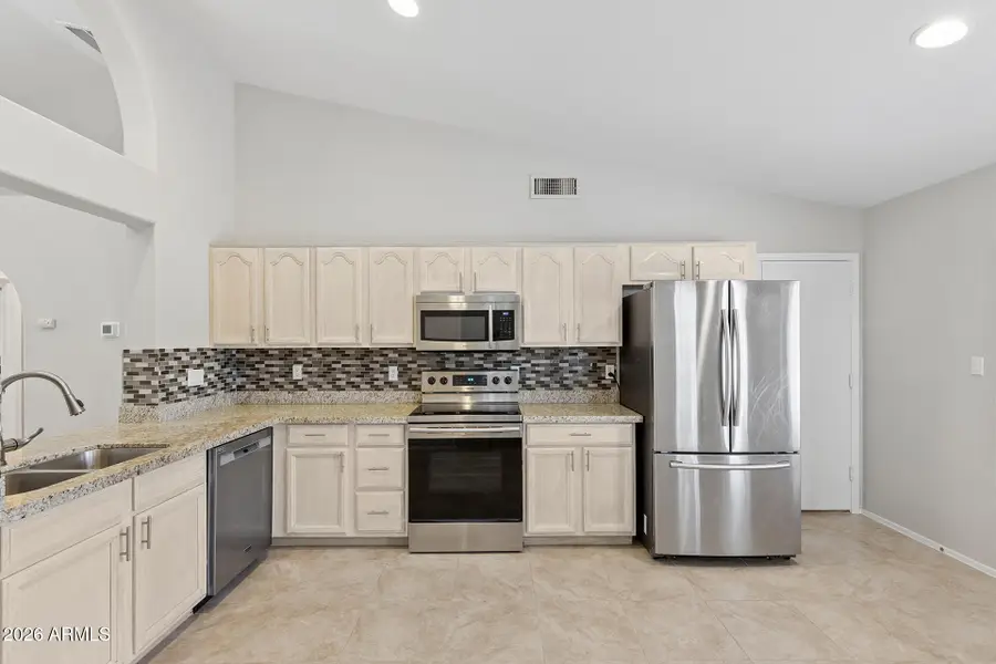 16913 E De Anza Drive, Fountain Hills, AZ 85268 - #3