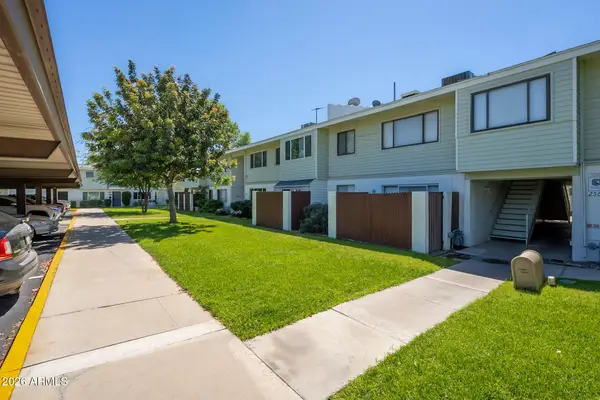 2569 W Berridge Lane #D-115, Phoenix, AZ 85017