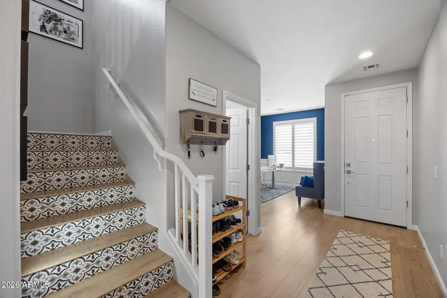 6876 W Wethersfield Road, Peoria, AZ 85381 - #3