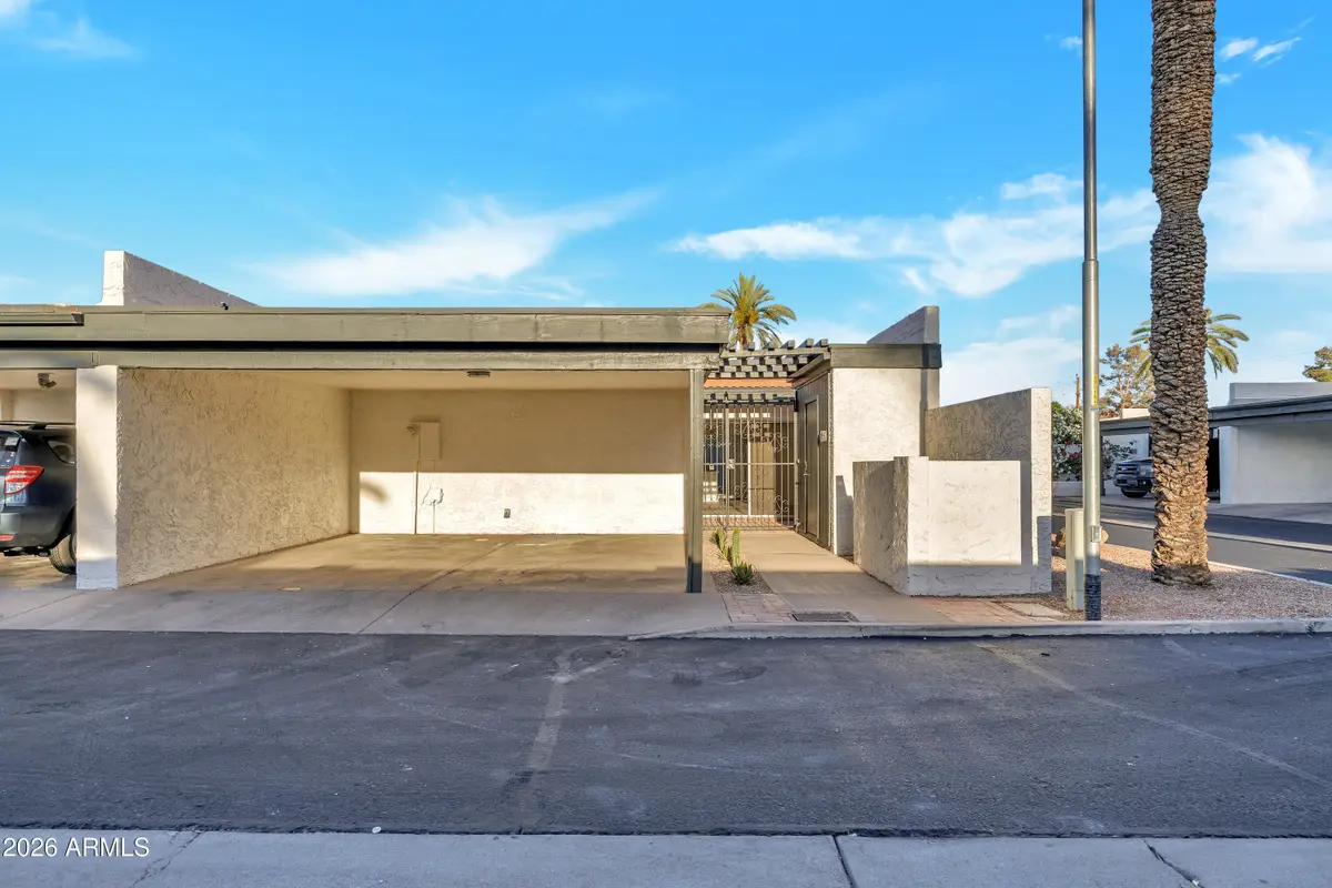 2819 N 49th Street, Phoenix, AZ 85008 - #1