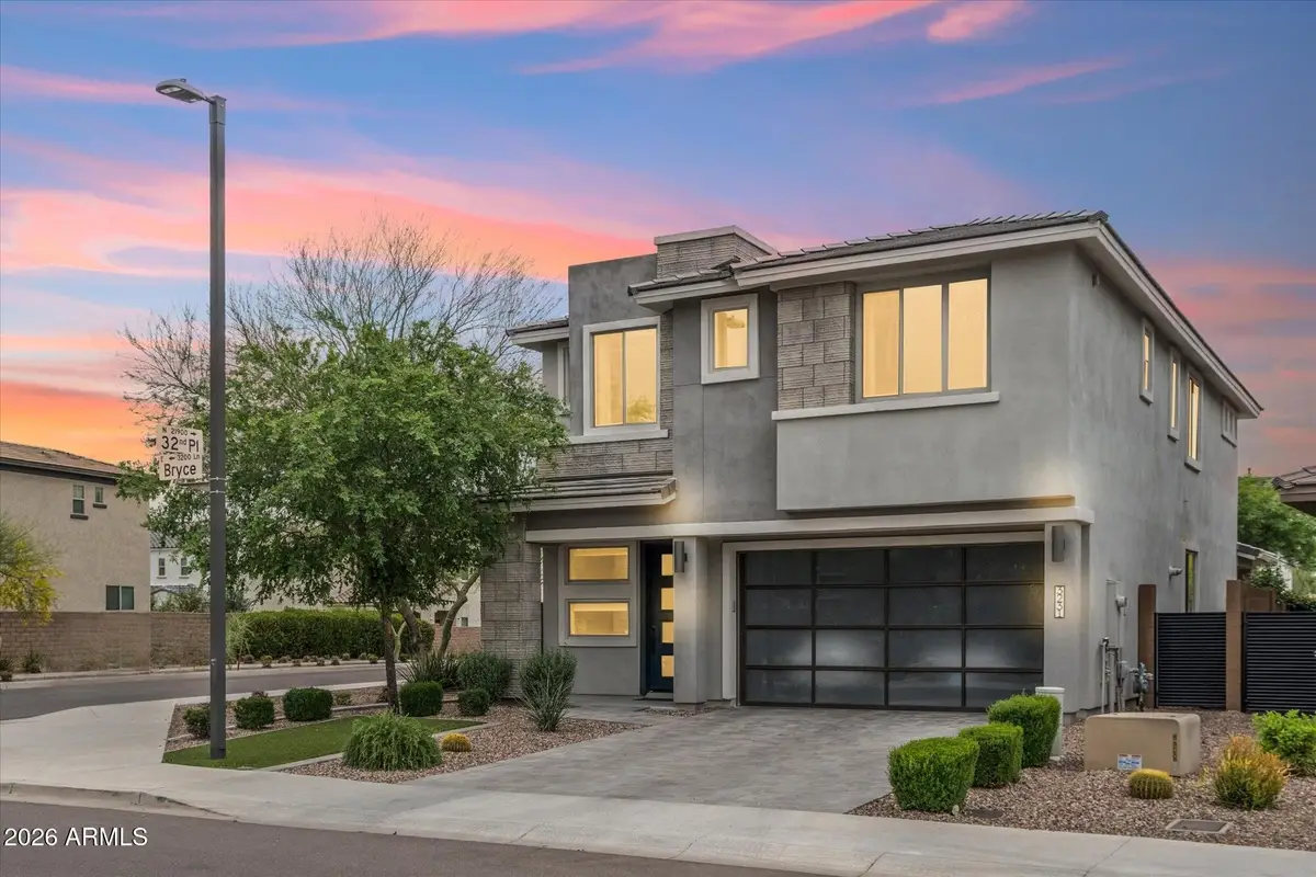 3231 E Bryce Lane, Phoenix, AZ 85050 - #1