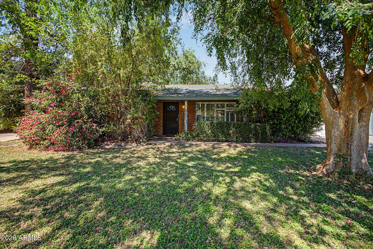 1132 E Flynn Lane, Phoenix, AZ 85014 - #1