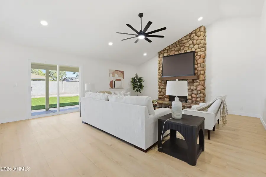 2452 E Juanita Avenue, Mesa, AZ 85204 - #3