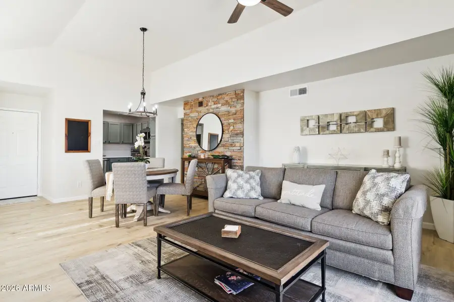 5122 E Shea Boulevard #2095, Scottsdale, AZ 85254 - #3