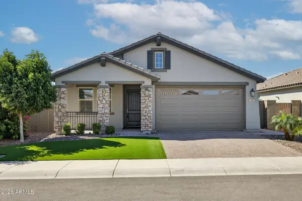 2845 W Fain Drive, San Tan Valley, AZ 85144