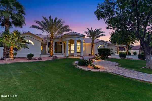 307 S Rochester Court, Gilbert, AZ 85296