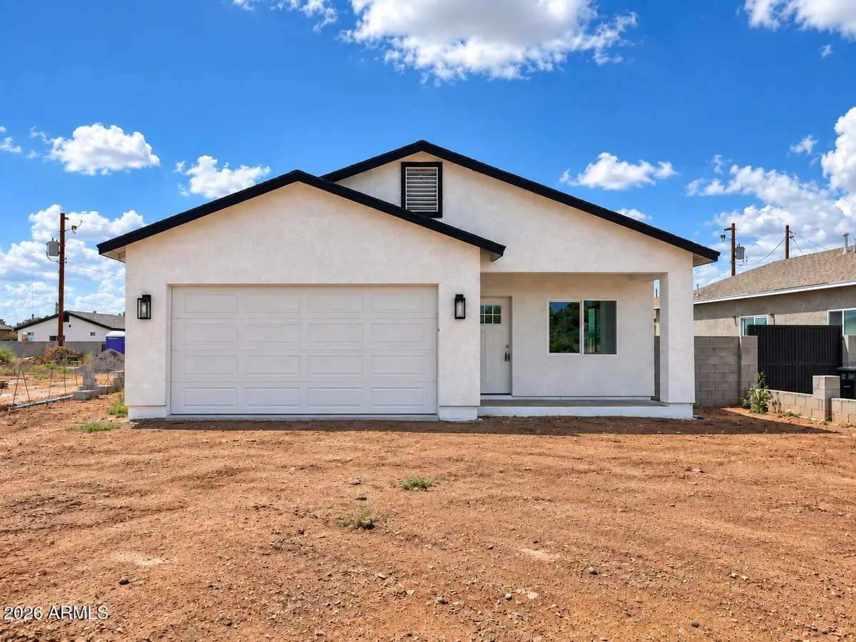 443 E Crystal Avenue, Douglas, AZ 85607 - #1