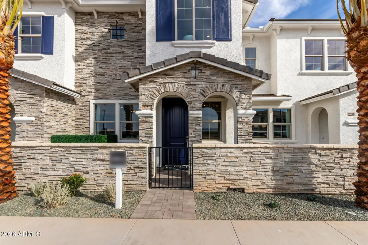 13975 W Luke 107 Parkway, Surprise, AZ 85374 - #1