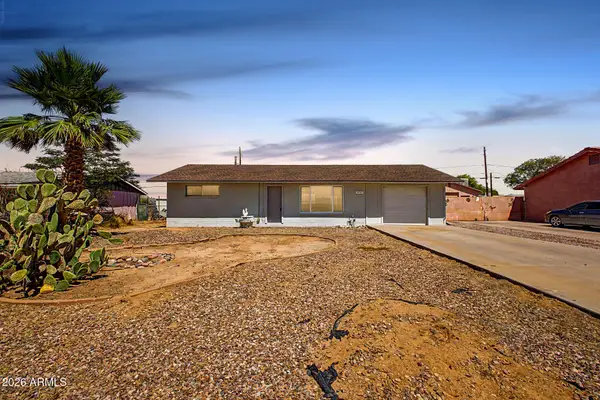 8702 E Edgewood Avenue, Mesa, AZ 85208