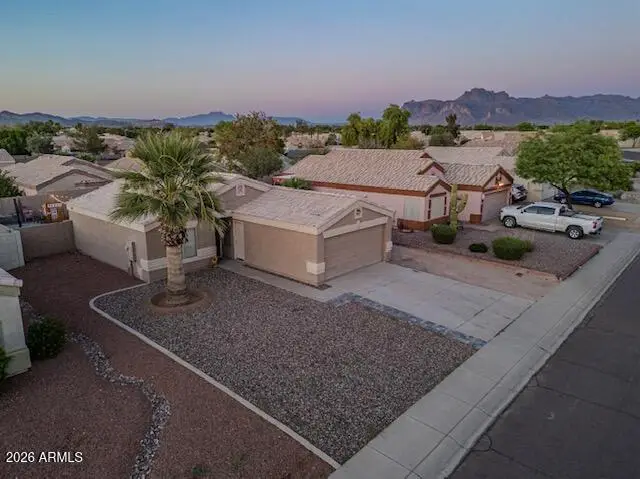1404 W Montebello Avenue, Apache Junction, AZ 85120 - #2