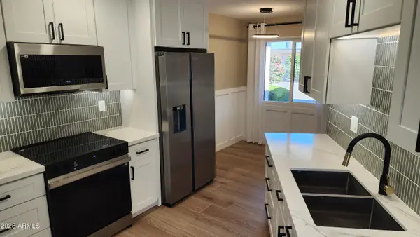 14043 N Palm Ridge Drive, Sun City, AZ 85351