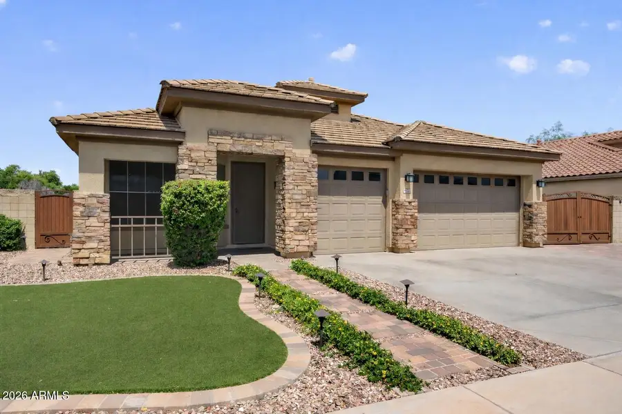 8812 W Myrtle Avenue, Glendale, AZ 85305 - #3