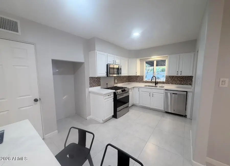 2332 E Flower Street, Phoenix, AZ 85016 - #3