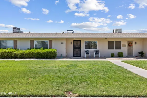 13682 N Garden Court Drive, Sun City, AZ 85351