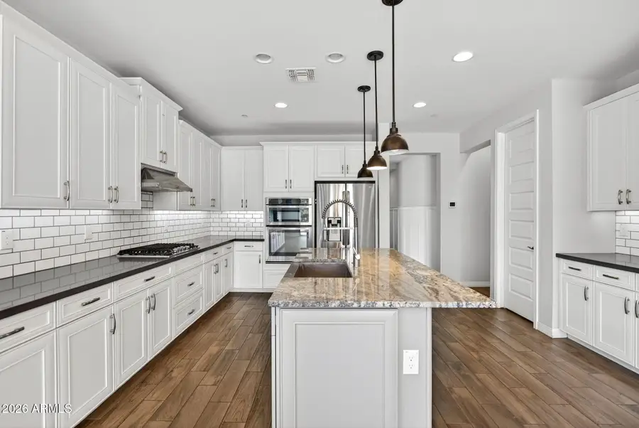 12124 W Peak View Road, Peoria, AZ 85383 - #3