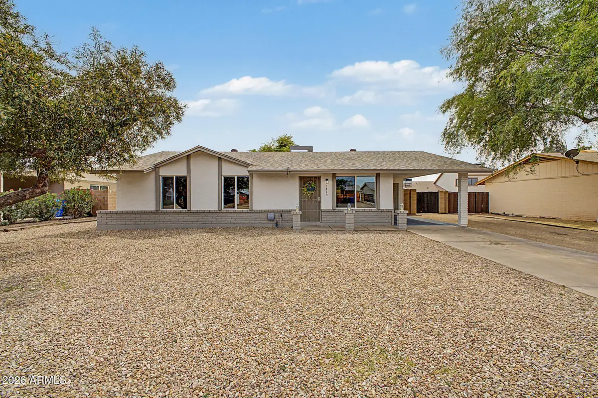 1425 W Wickieup Lane, Phoenix, AZ 85027 - #1