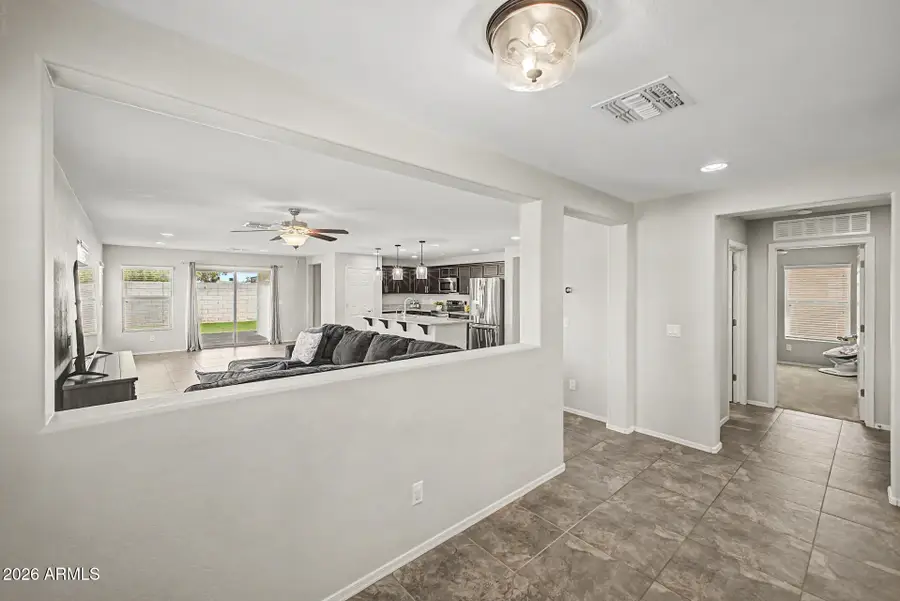 33421 N Bowles Drive, San Tan Valley, AZ 85144 - #3