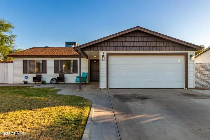 8001 W College Drive, Phoenix, AZ 85033 - #1