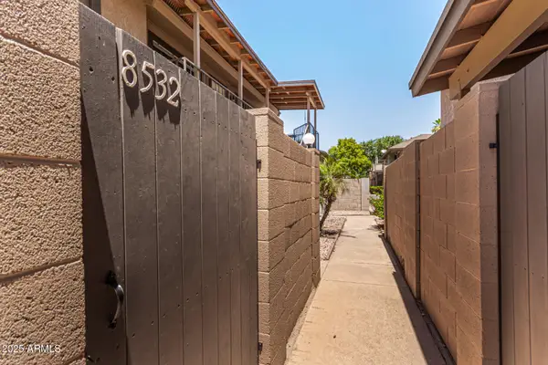 8532 E Portland Street, Scottsdale, AZ 85257