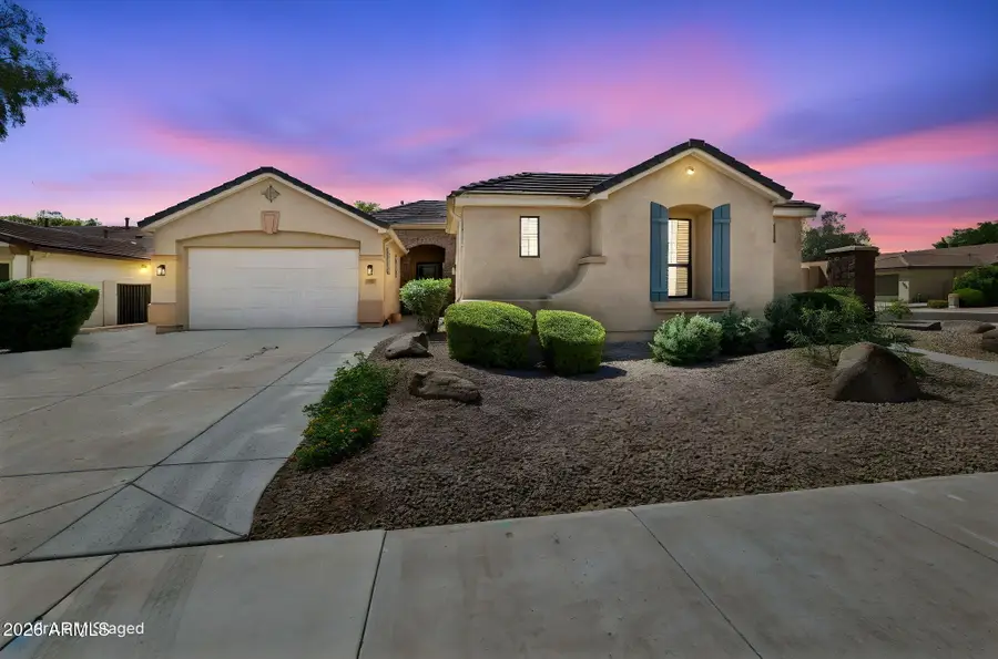 16195 W Glenrosa Avenue, Goodyear, AZ 85395 - #3