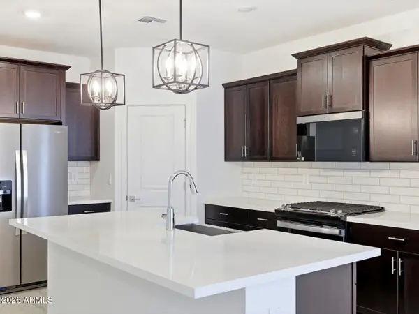 15819 W Cottontail Lane, Surprise, AZ 85387