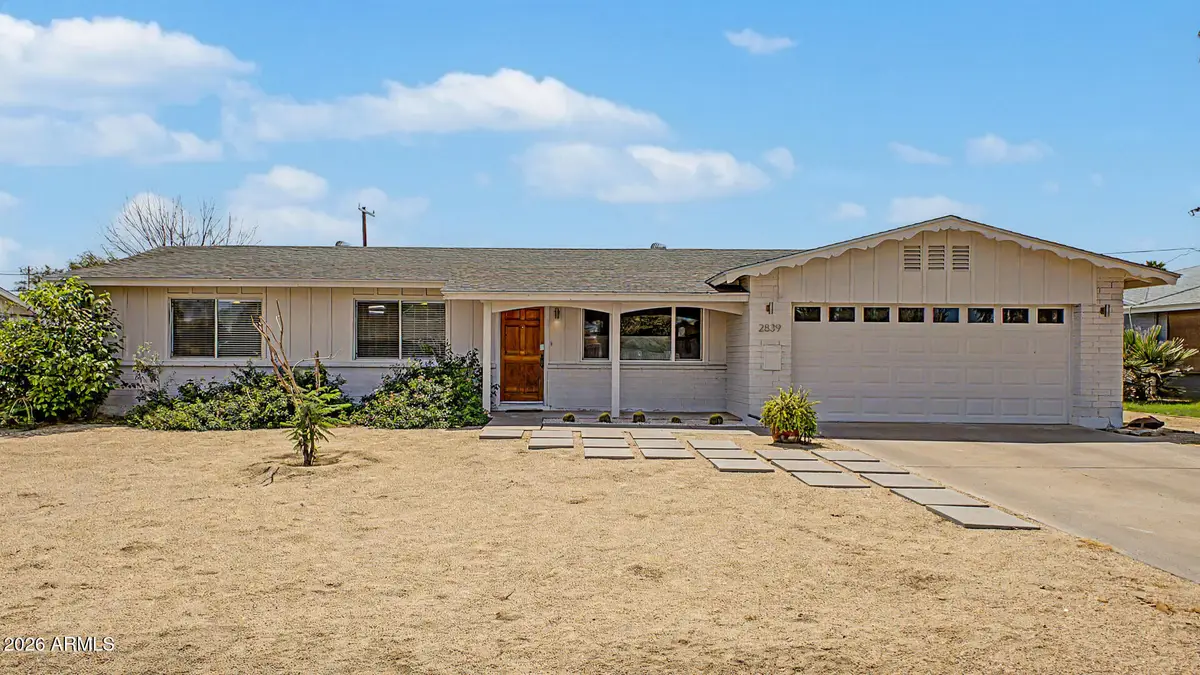 2839 E Shangri La Road, Phoenix, AZ 85028 - #1