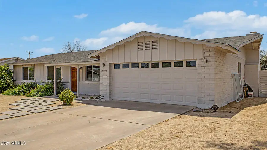 2839 E Shangri La Road, Phoenix, AZ 85028 - #2