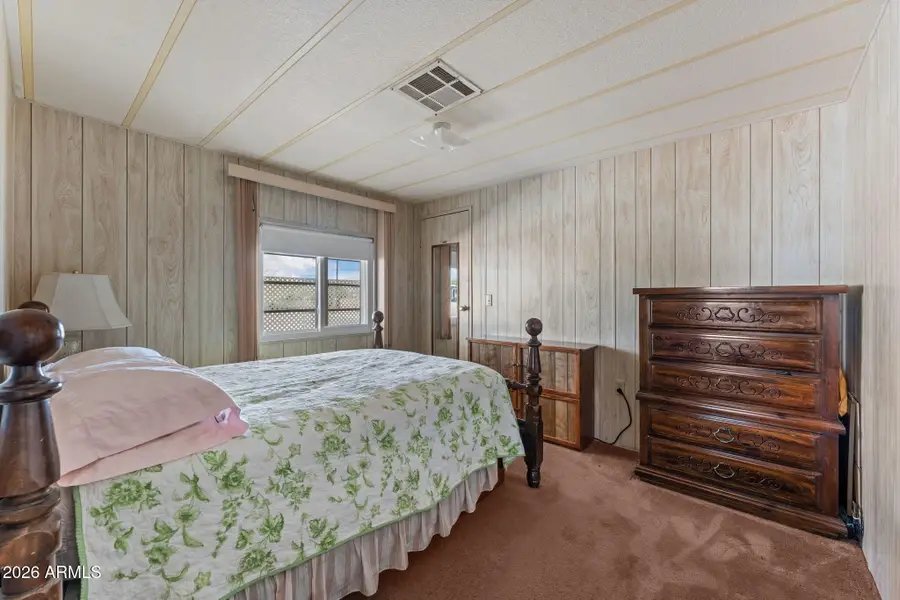 2045 W Smoketree Drive, Wickenburg, AZ 85390 - #2