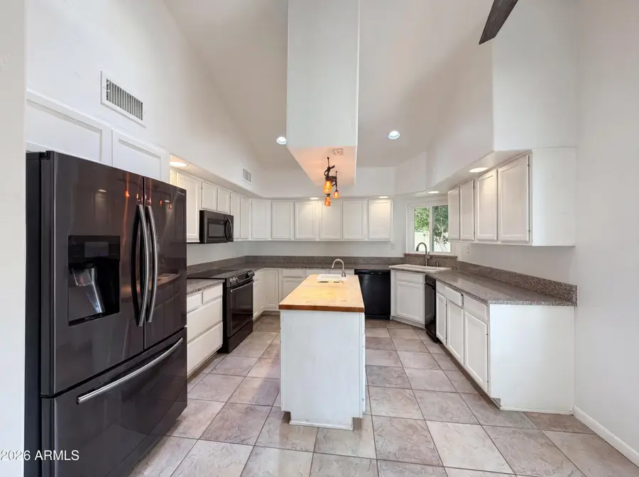 14125 W Greenview Circle N, Litchfield Park, AZ 85340 - #2